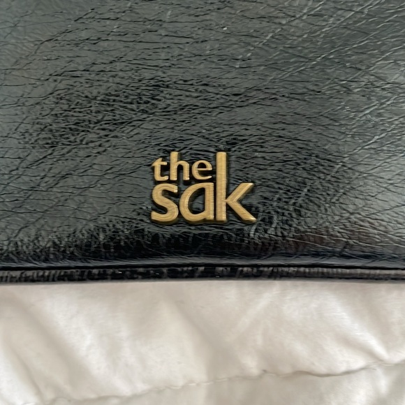 The sak leopard print and black purse/wristlet - Picture 3 of 6